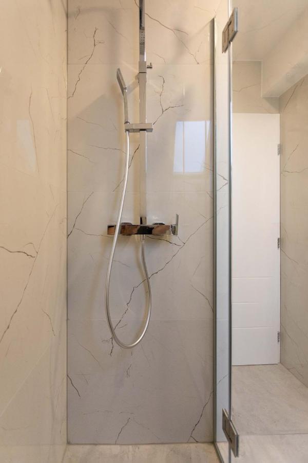 Design 1bdr Loft Near Kvaternik Square