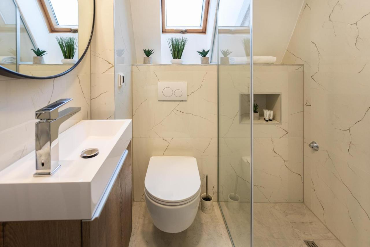 Apartment Design 1bdr Loft Near Kvaternik Square *